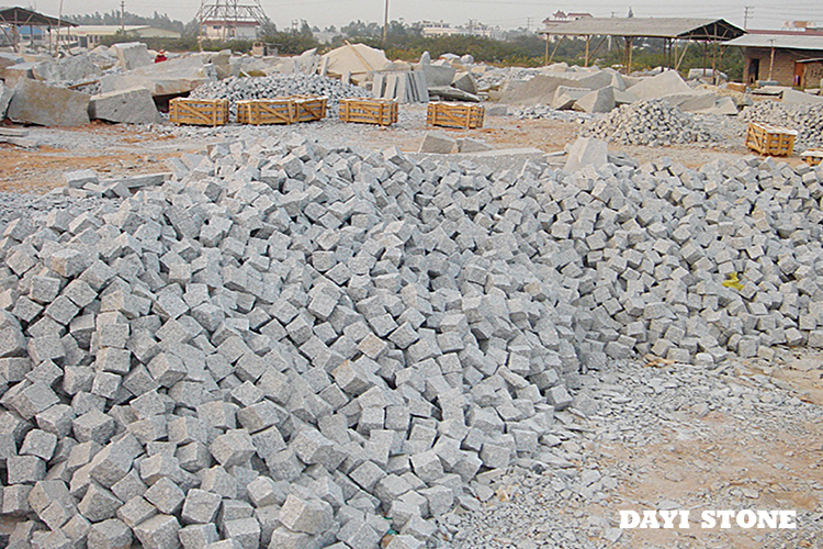 Cubes Light Grey Granite G603 All sides naturl split - Dayi Stone Cubes Light Grey Granite G603 All sides naturl split - Dayi Stone